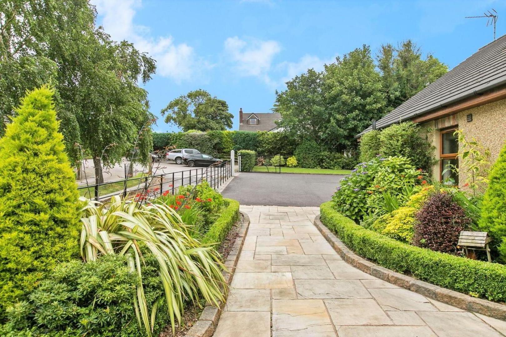 Dunhill Cottage B&B Hillsborough Esterno foto